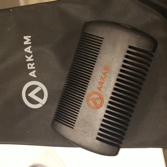 Beard Straightener - Picture 7 of 9